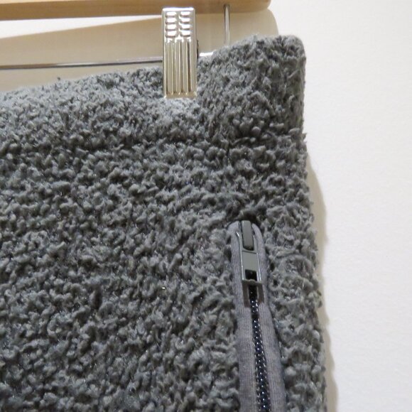 SKIMS Cozy Knit Jogger Sweatpants in Smoke Gray Lounge Comfort Minimalist Size L - Picture 7 of 13